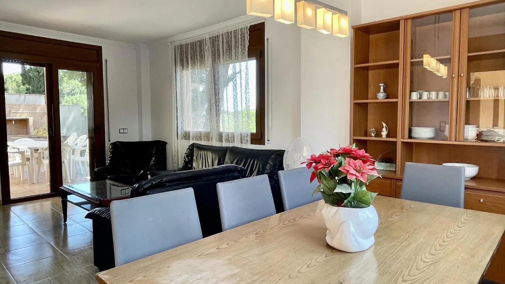 Museu Baixos 4D Apartment L'Escala 0*,  Spain